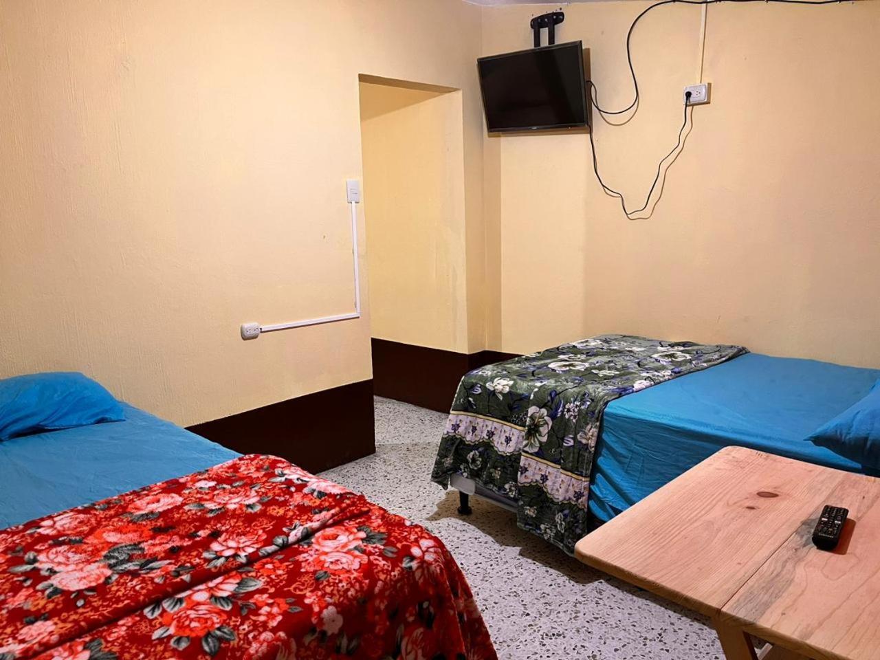 Hotel Canaan La Aurora Gwatemala Zewnętrze zdjęcie