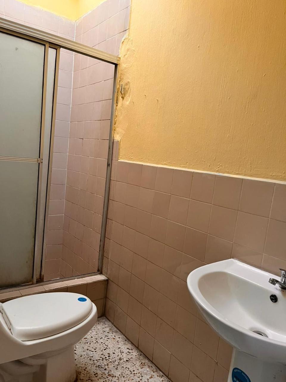 Hotel Canaan La Aurora Gwatemala Zewnętrze zdjęcie