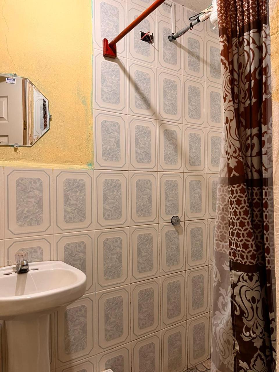 Hotel Canaan La Aurora Gwatemala Zewnętrze zdjęcie