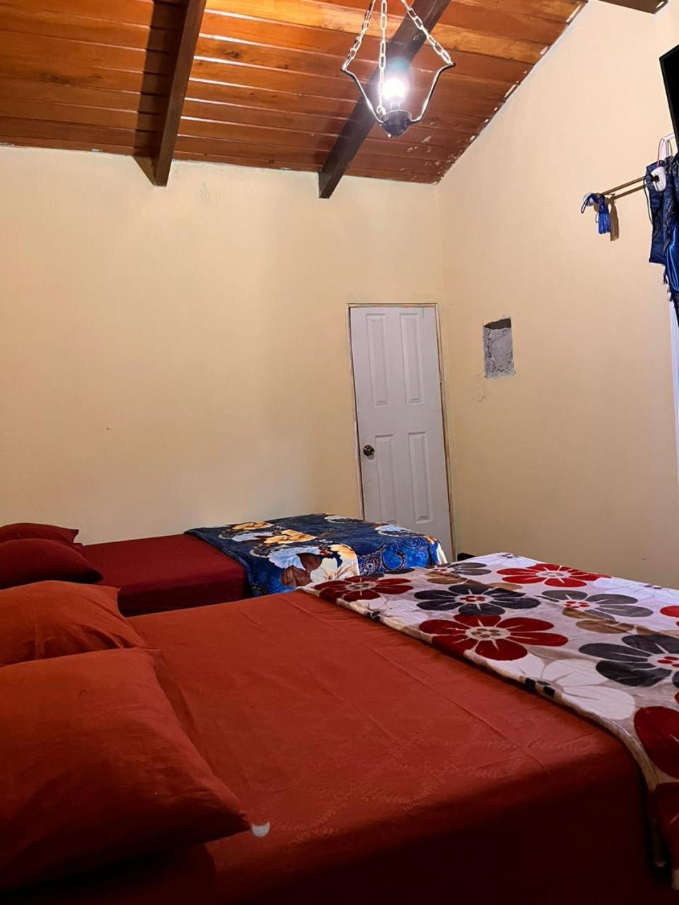 Hotel Canaan La Aurora Gwatemala Zewnętrze zdjęcie